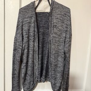 Athleta Open Front Knit Cardigan Shrug Sweater Black Gray White EUC Size Medium
